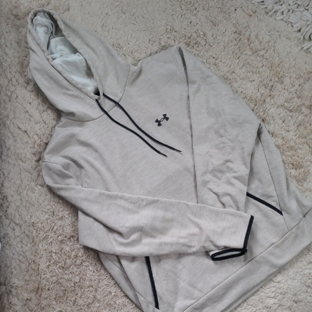 Under Armour Heather tan Pullover